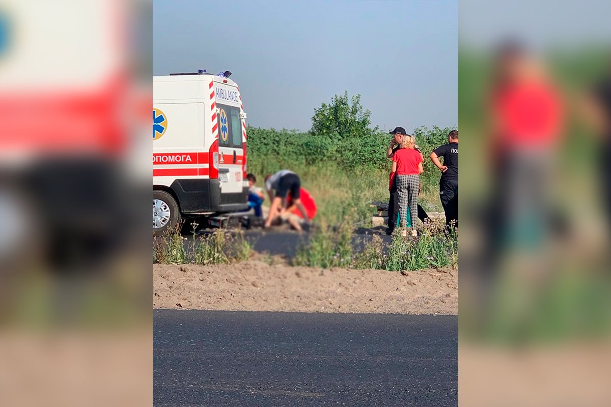 В Слобожанском на Донецком шоссе Renault сбил велосипедиста