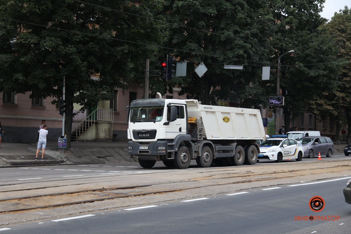 MAN ехал по Мазепы со стороны Металлургов