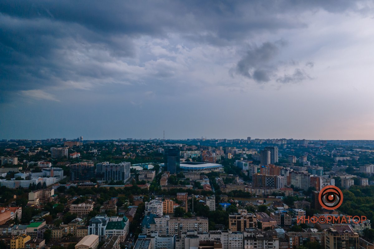 В Днепре прошел долгожданный летний дождь 4