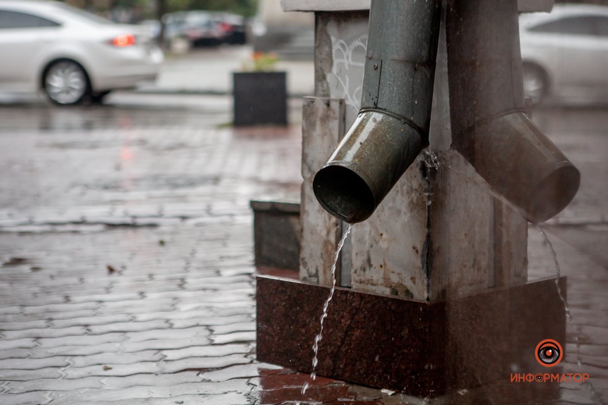 В Днепре прошел долгожданный летний дождь 14