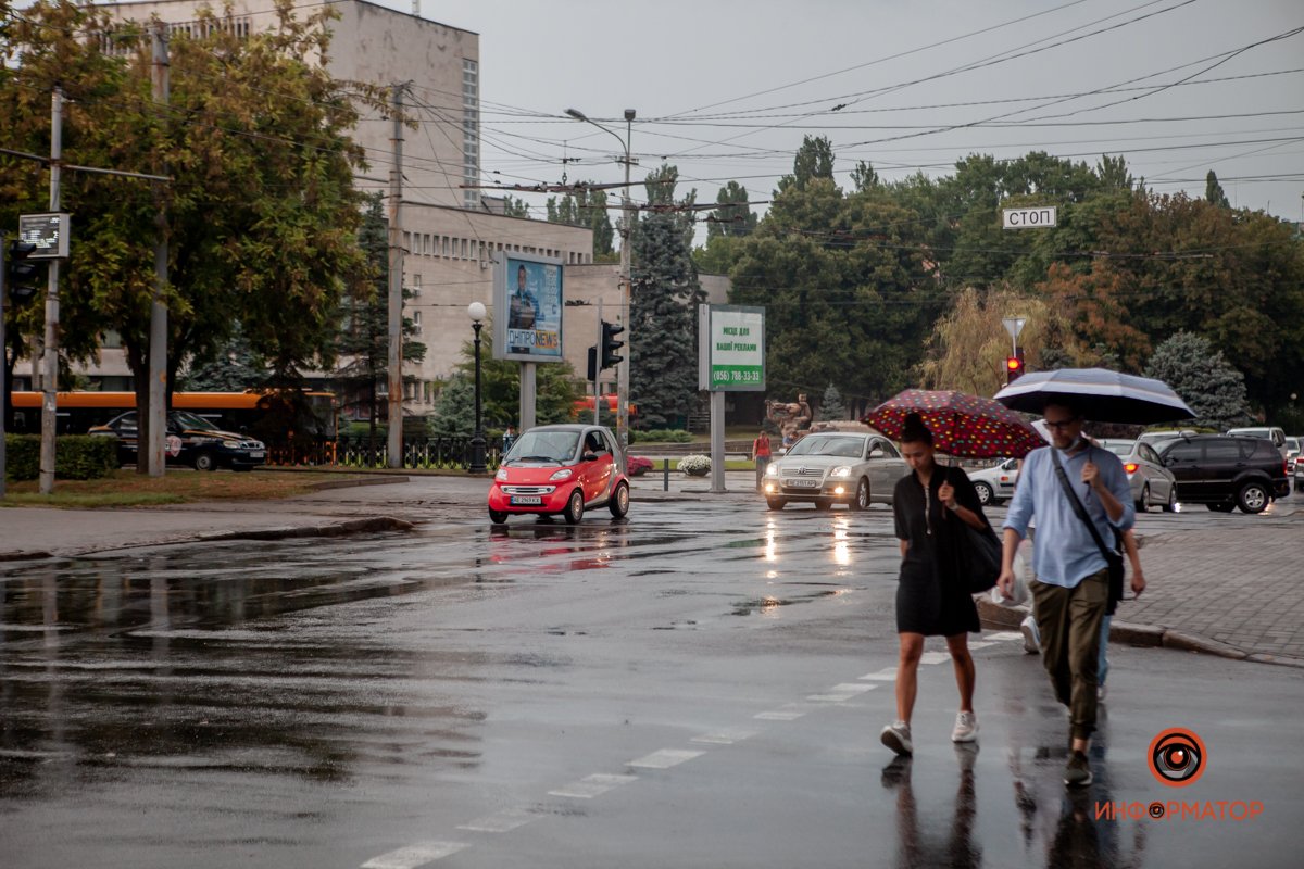 В Днепре прошел долгожданный летний дождь 18
