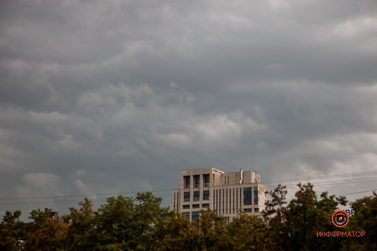 В Днепре прошел долгожданный летний дождь 23