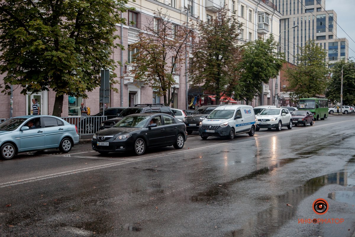 В Днепре прошел долгожданный летний дождь 26