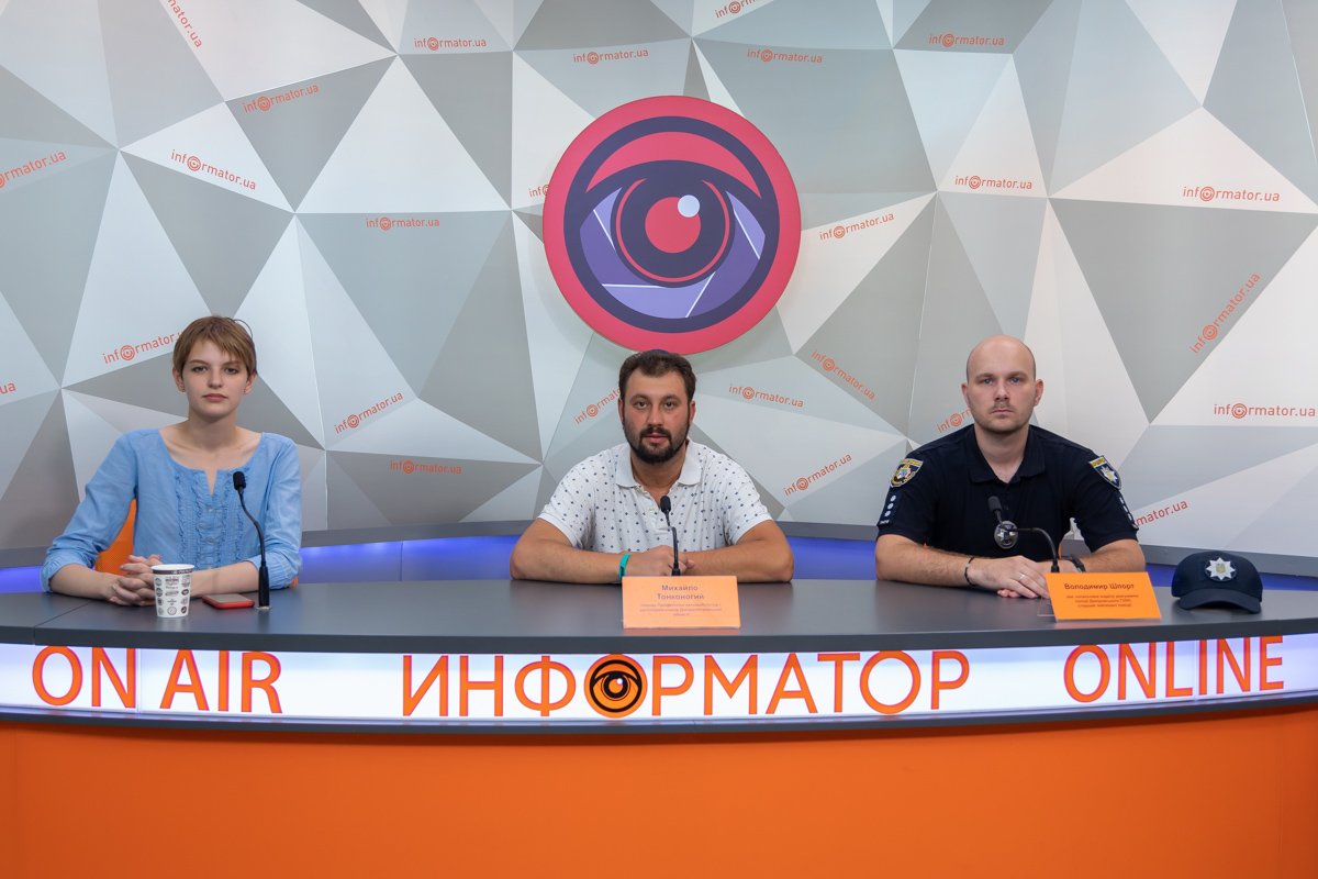 Снизить риск попадания в ДТП и отточить навыки вождения: как попасть на бесплатное обучение контраварийному вождению в Днепре 1