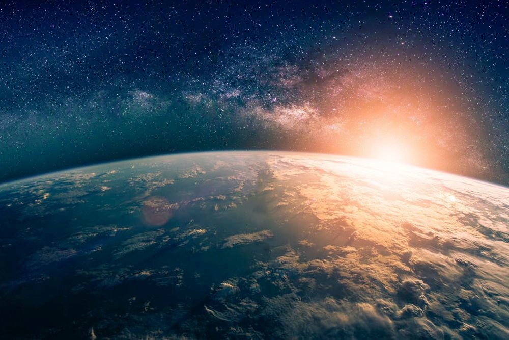 Концерт Олега Кензова, "экскурсии" в космос и кинотеатр под открытым небом: куда пойти на выходных в Днепре 2