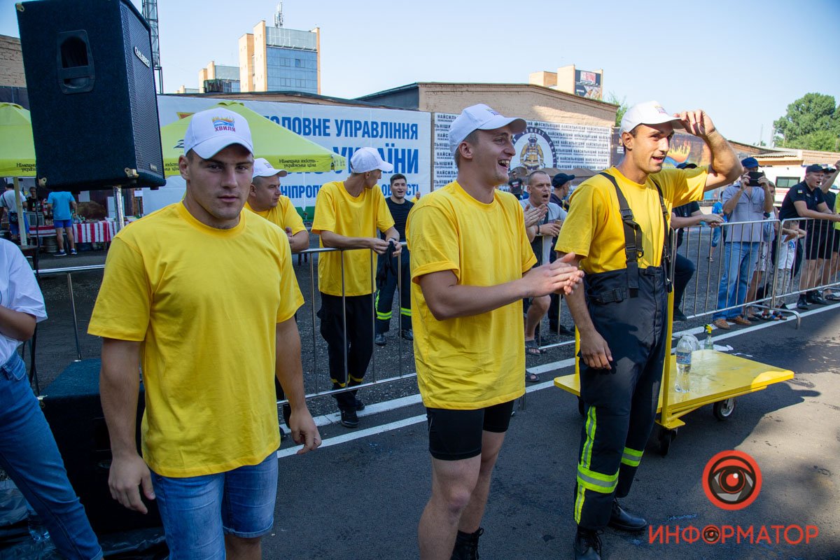 Чемпионат проходил в международном формате "Firefighter Combat Challenge" Чемпионат проходил в международном формате "Firefighter Combat Challenge"