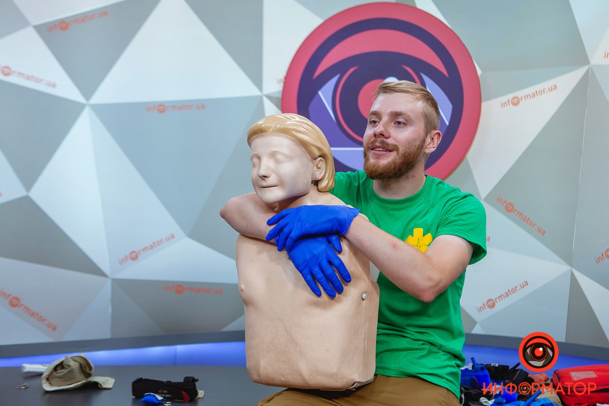 В лектории Информатора прошли лекции об оказании первой помощи и о том, как распознать манипуляции в отношениях 19