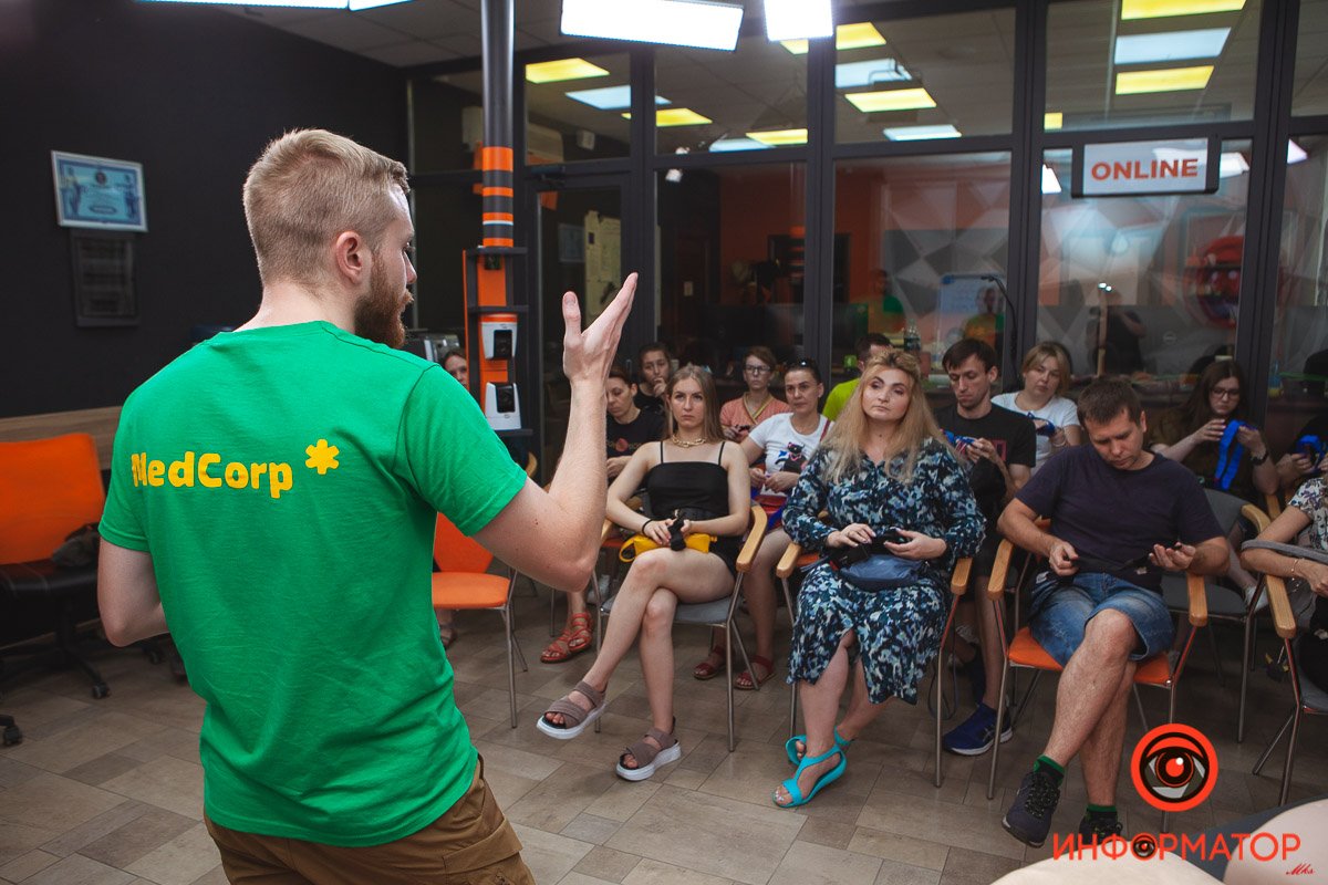 В лектории Информатора прошли лекции об оказании первой помощи и о том, как распознать манипуляции в отношениях 20