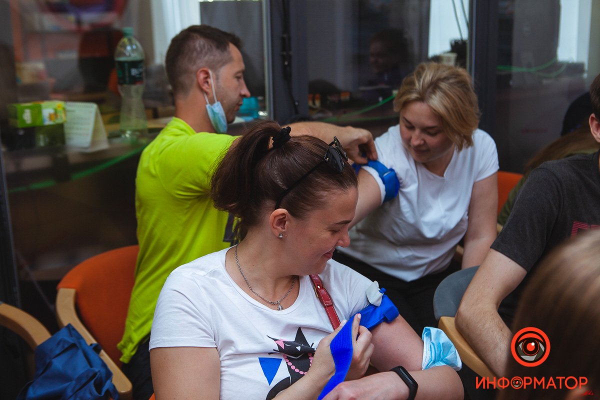 В лектории Информатора прошли лекции об оказании первой помощи и о том, как распознать манипуляции в отношениях 25