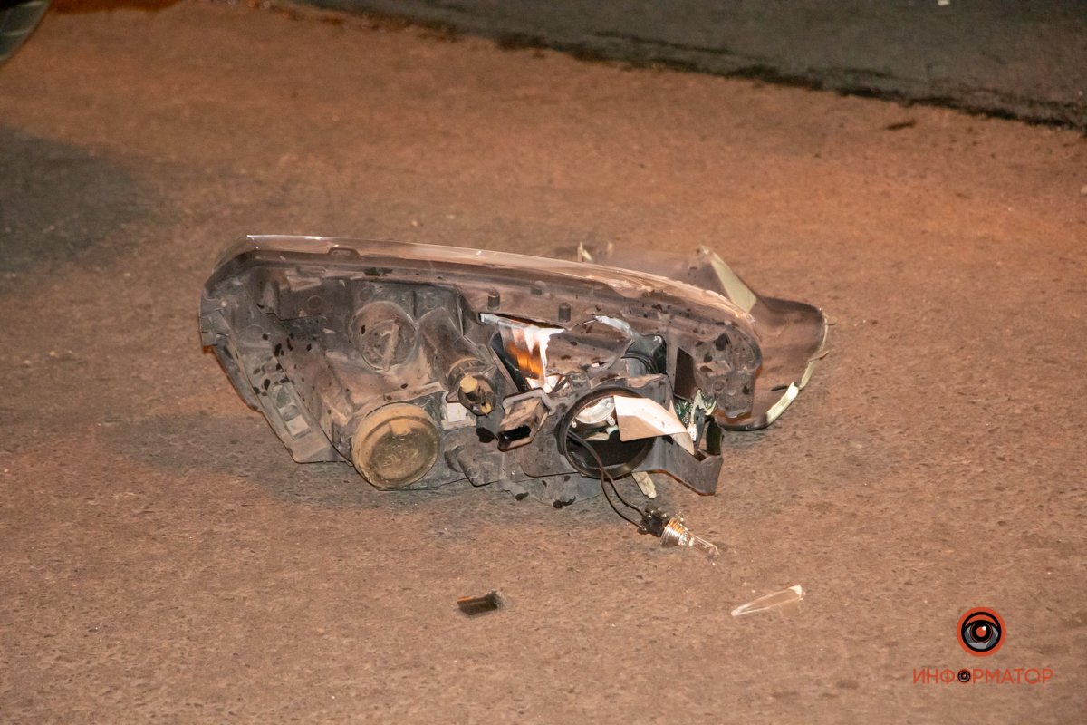 Светофор на перекрестке работал в мигающем «желтом» режиме