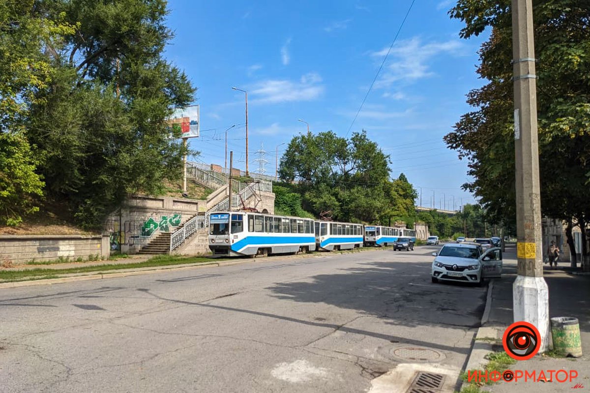 Движение электротранспорта парализовано Движение электротранспорта парализовано