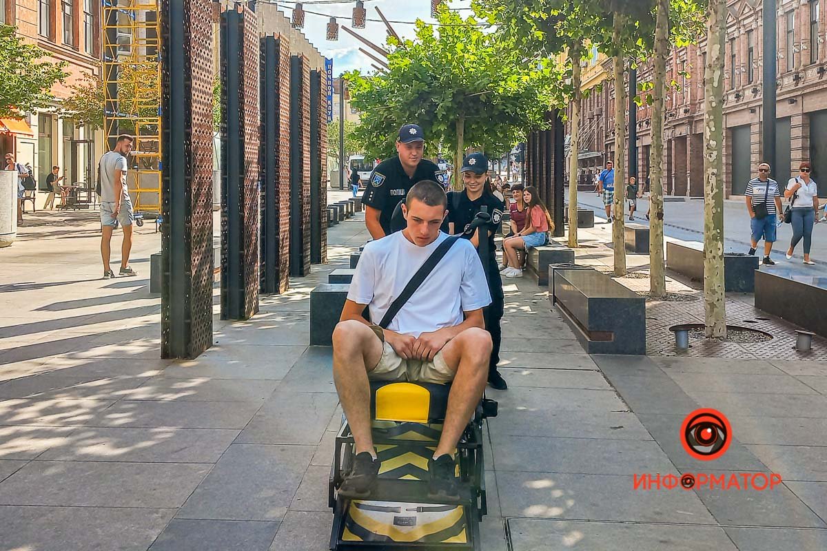 Симуляция ДТП: на Короленко показывали, зачем нужны ремни безопасности 2