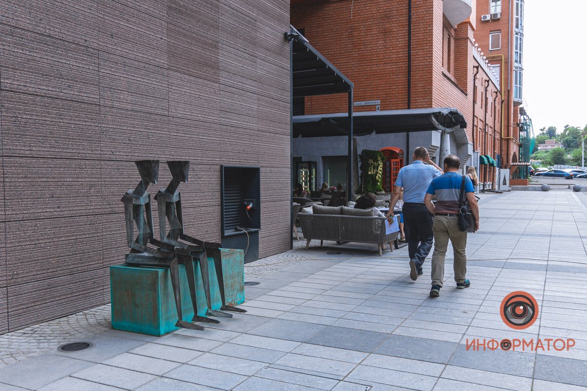 На двух "жителей" в городе теперь больше На двух "жителей" в городе теперь больше