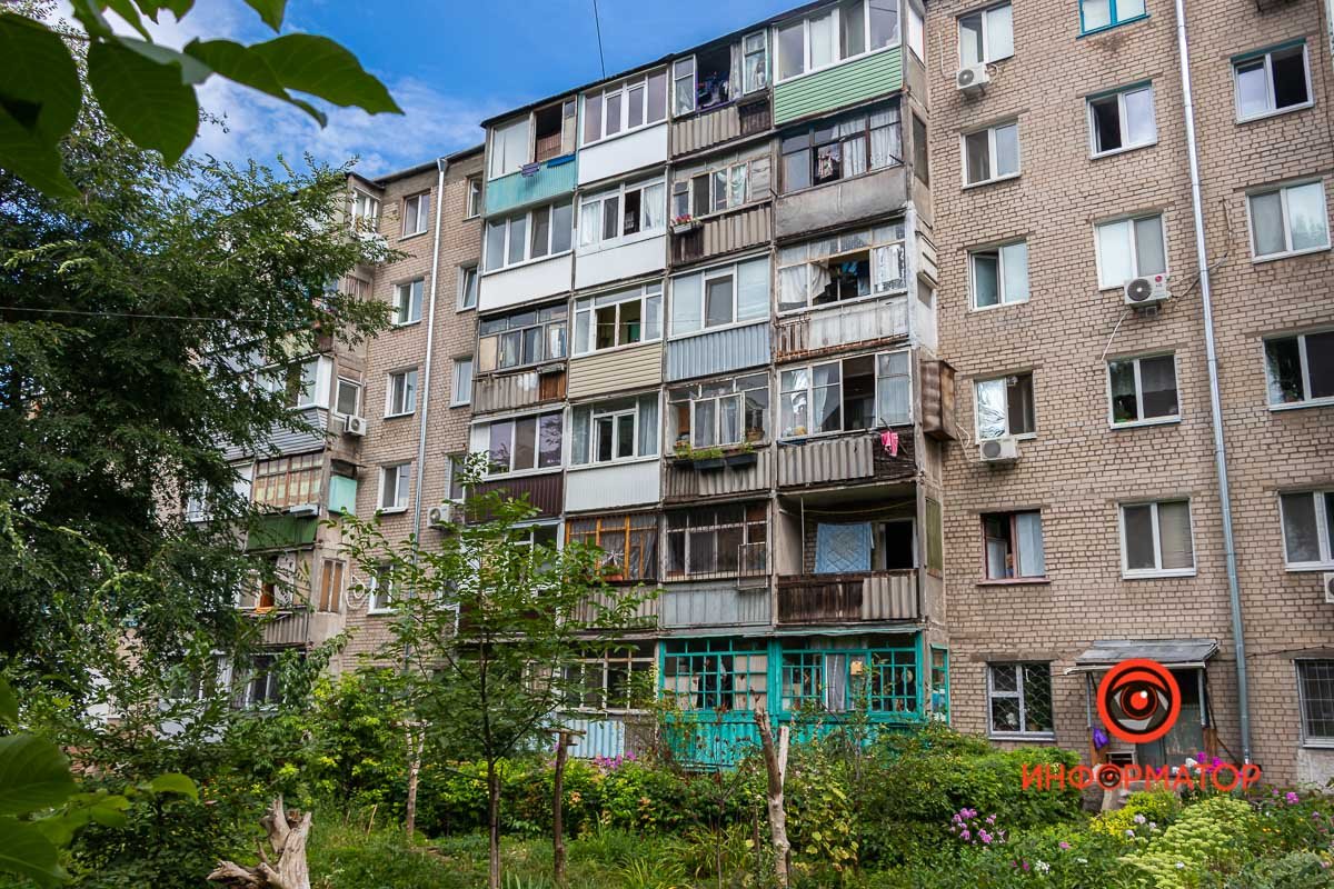 Все детали устанавливаются Все детали устанавливаются