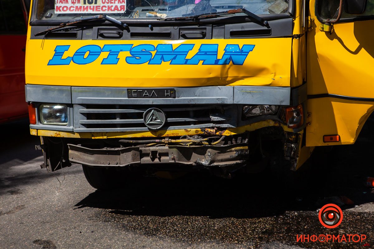 Объезд по полосе встречного движения Объезд по полосе встречного движения