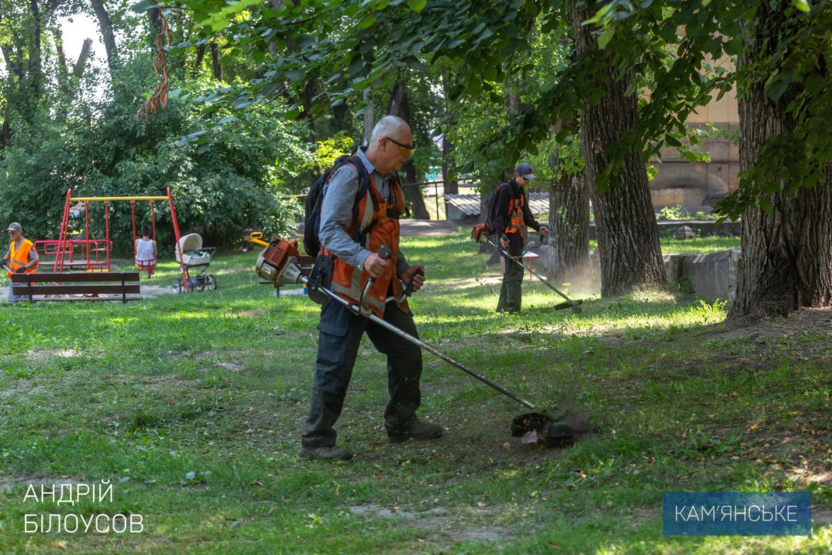 Территория города содержится в чистоте и порядке Территория города содержится в чистоте и порядке