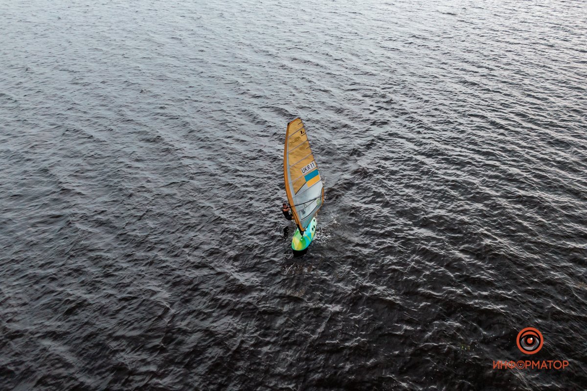 Каждый день гонки начинаются в 11:30