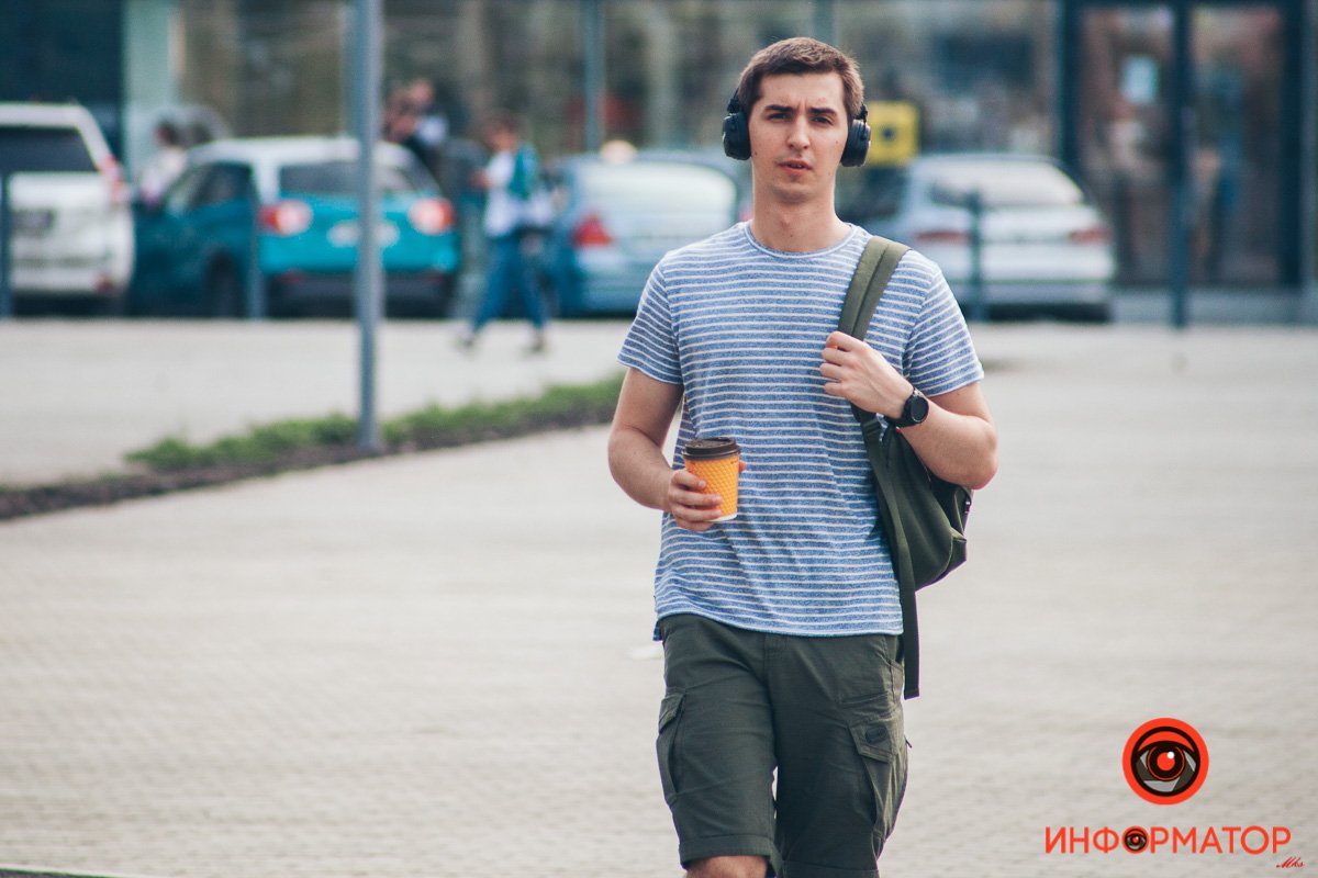 Рюкзак, наушники и кофе - набор на все случаи жизни 