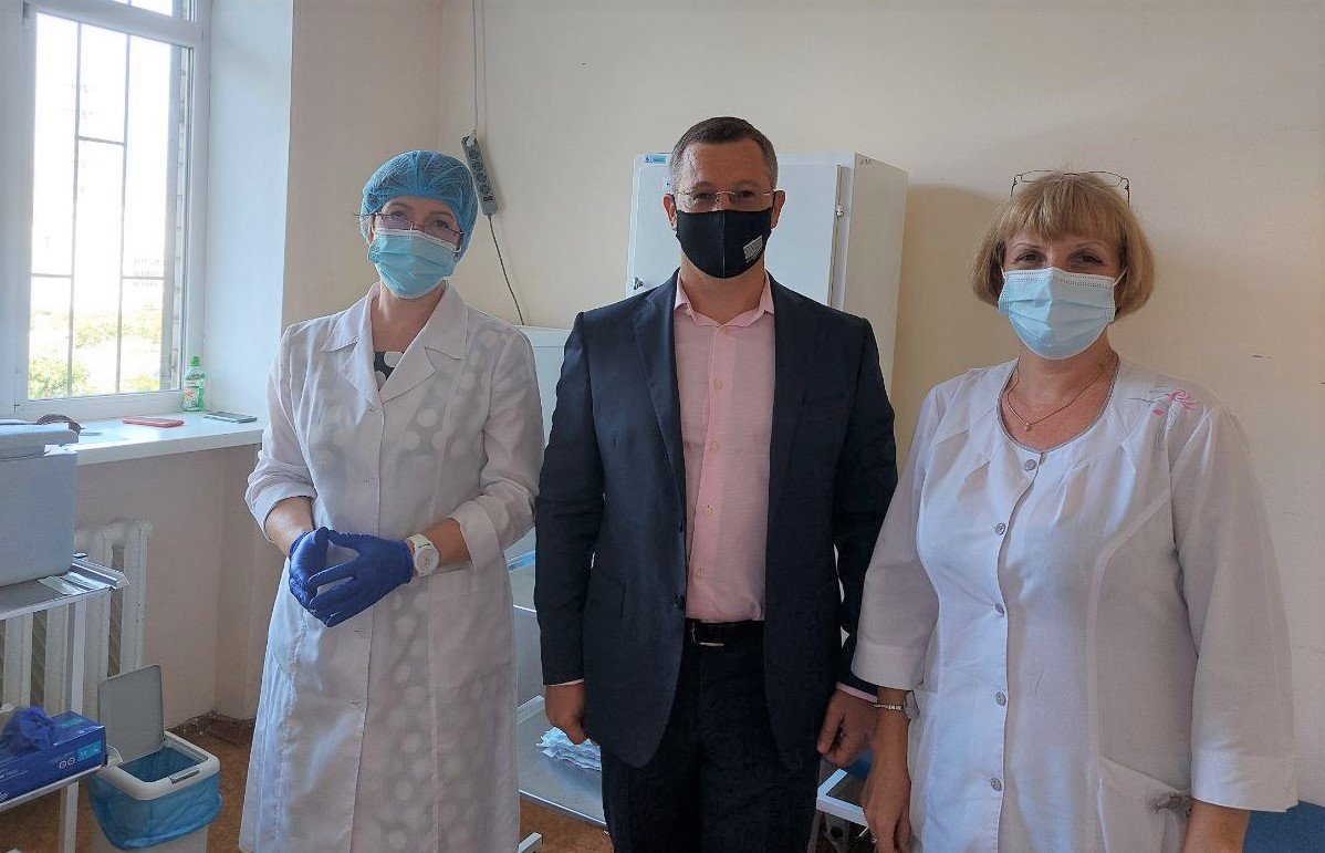 10 центров массовой вакцинации от COVID-19 в Днепре проинспектировали заместители председателя облгосадминистрации 5