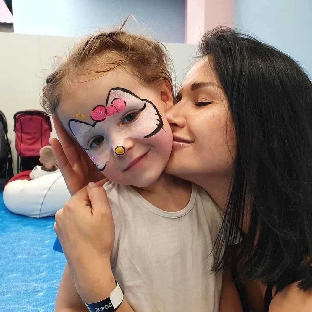 Взрыв POP IT и SIMPLE DIMPLE! Dkids запупырит яркую вечеринку 6