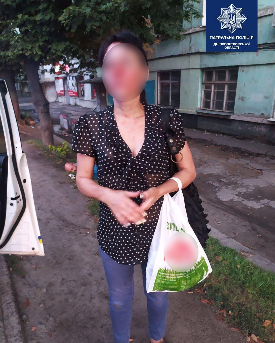 В Днепре на проспекте Ивана Мазепы мужчина напал на прохожую В Днепре на проспекте Ивана Мазепы мужчина напал на прохожую