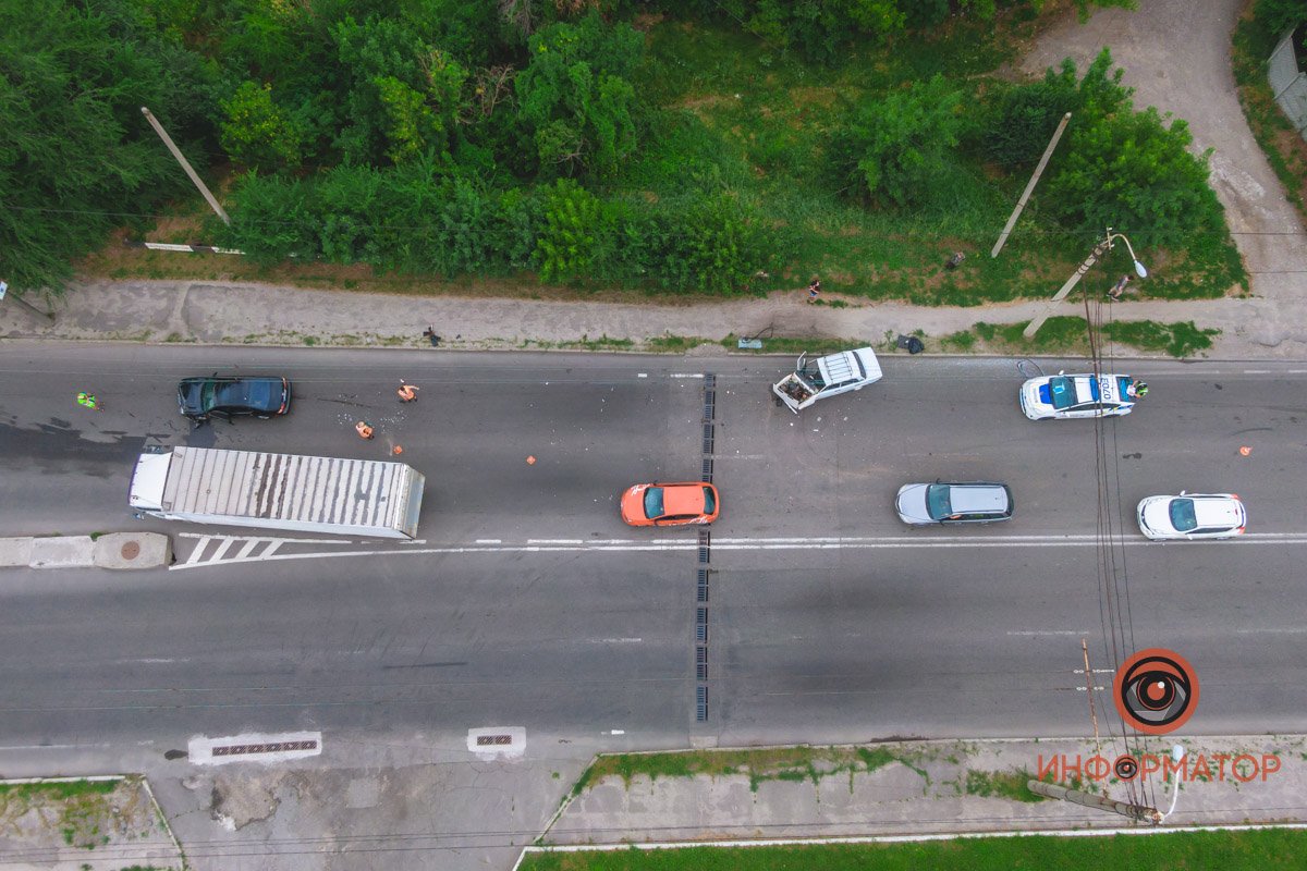 На месте работает полиция На месте работает полиция