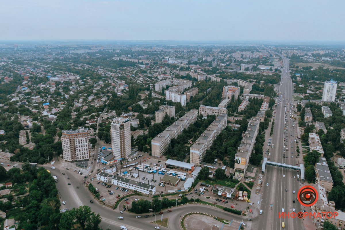 Весь покрытый зеленью