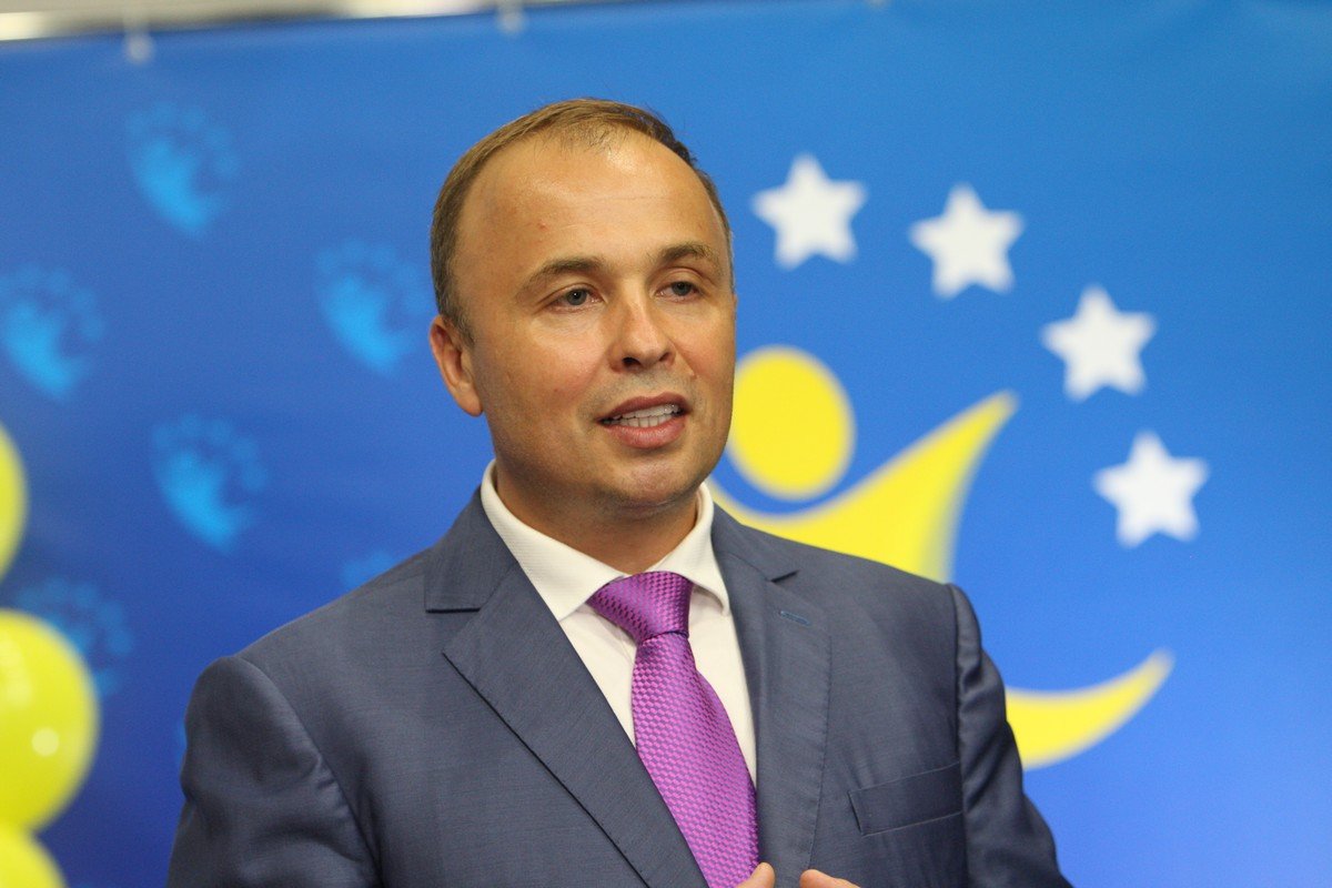 Геннадий Гуфман возглавил Днепропетровское подразделение Украинской федерации ученического спорта 14