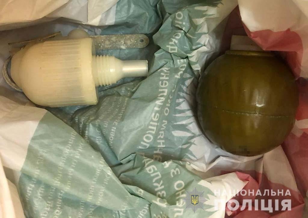 12 августа по месту проживания злоумышленников провели обыски 12 августа по месту проживания злоумышленников провели обыски