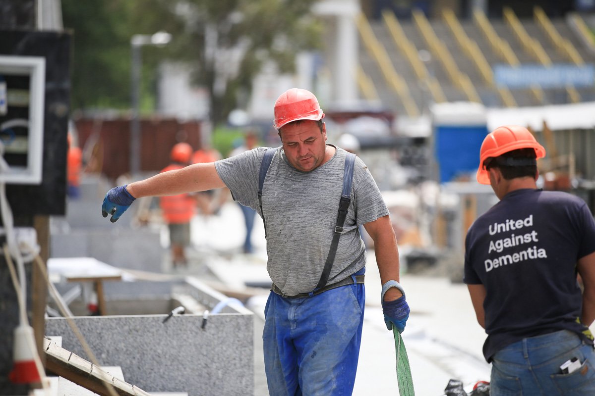 В Днепре начался капитальный ремонт бульвара Кучеревского 8