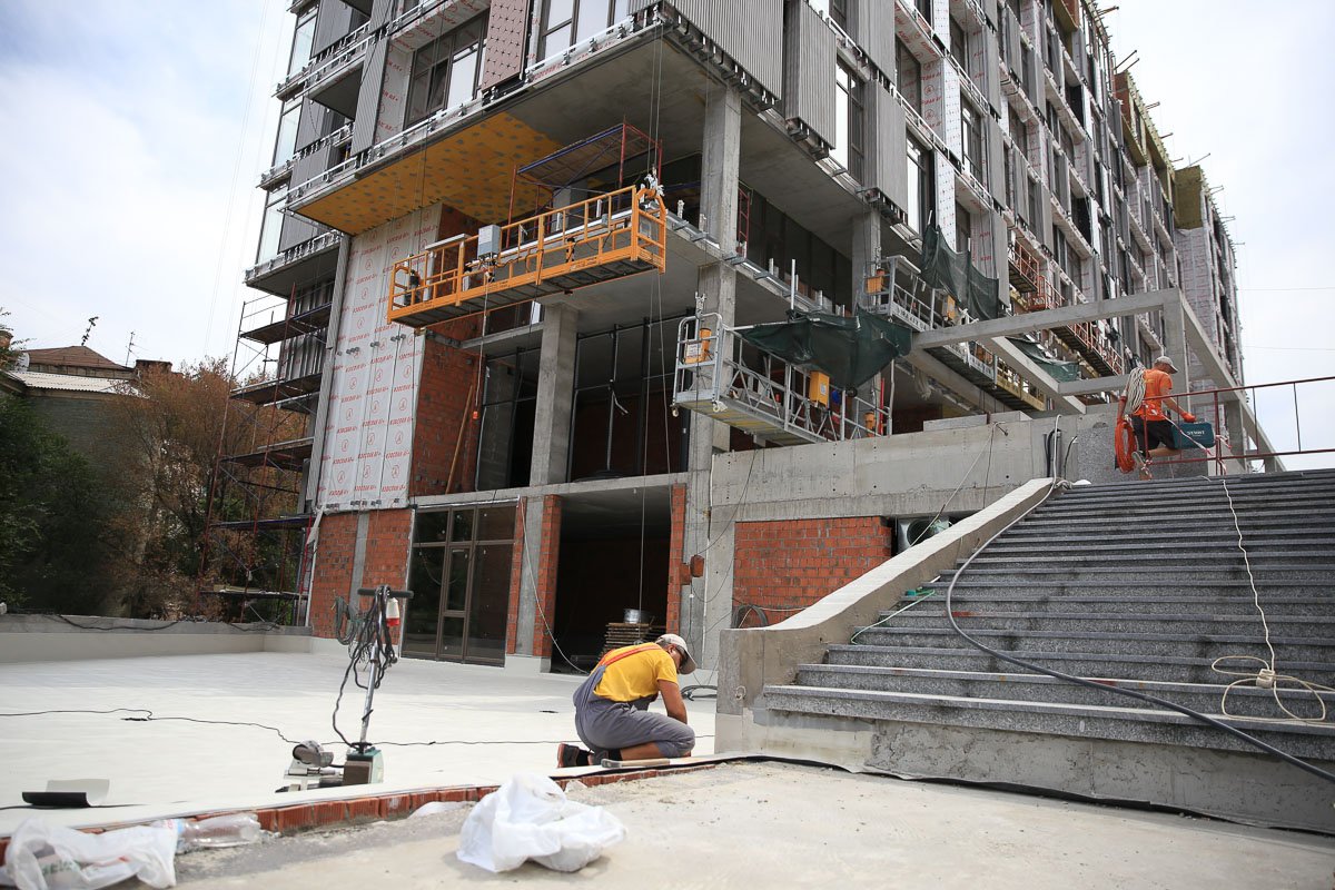 В Днепре начался капитальный ремонт бульвара Кучеревского 15