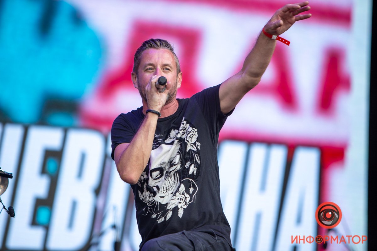 Павло Зибров, Иван Дорн, KALUSH и Space of Variations: как в Днепре прошел первый день BeZVIZ Festival 9