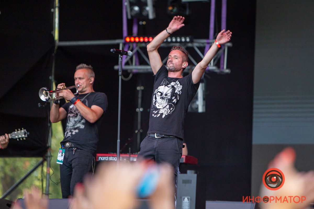 Павло Зибров, Иван Дорн, KALUSH и Space of Variations: как в Днепре прошел первый день BeZVIZ Festival 11