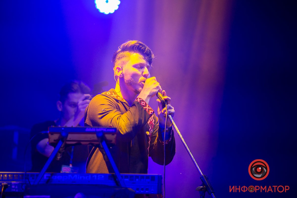 Павло Зибров, Иван Дорн, KALUSH и Space of Variations: как в Днепре прошел первый день BeZVIZ Festival 37