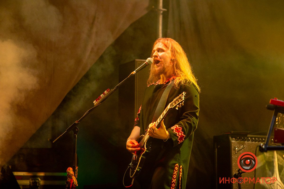 Павло Зибров, Иван Дорн, KALUSH и Space of Variations: как в Днепре прошел первый день BeZVIZ Festival 38