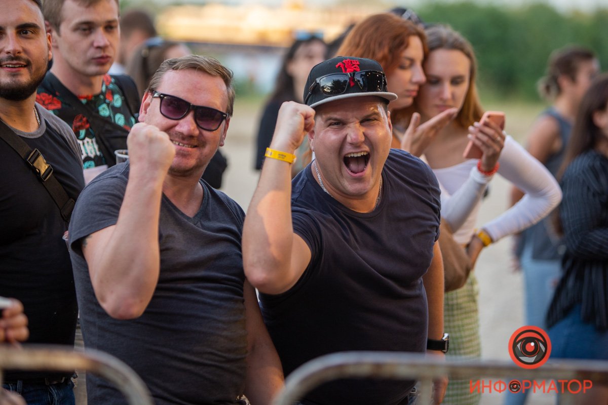 В Днепре прошел первый день BeZVIZ Festival: ищи себя на фото 36