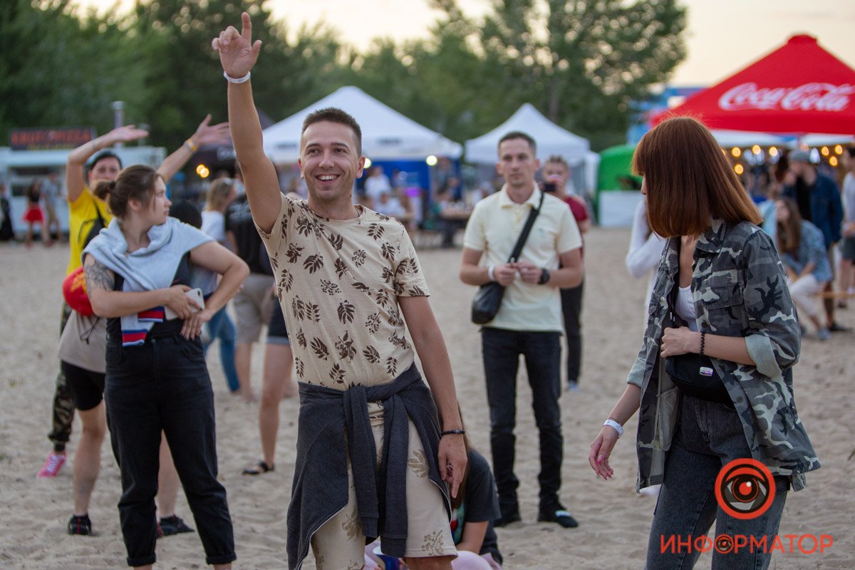 В Днепре прошел первый день BeZVIZ Festival: ищи себя на фото 39