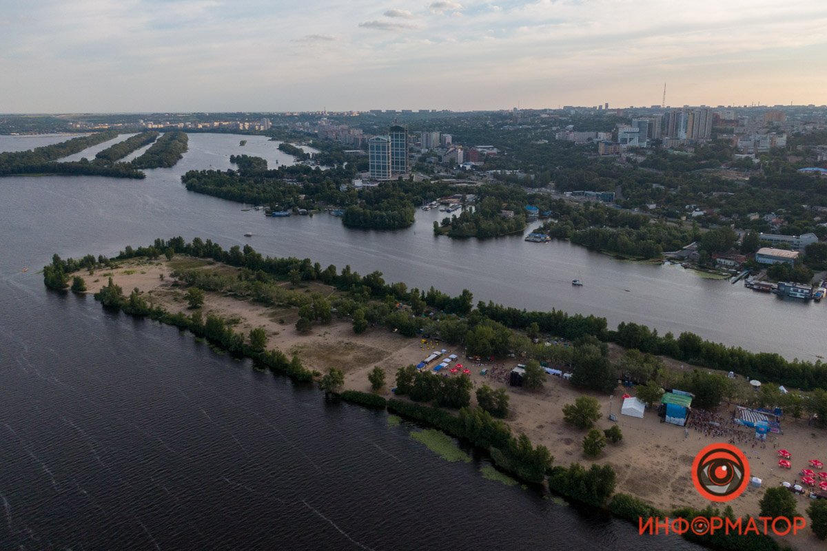 В Днепре прошел первый день BeZVIZ Festival: ищи себя на фото 40