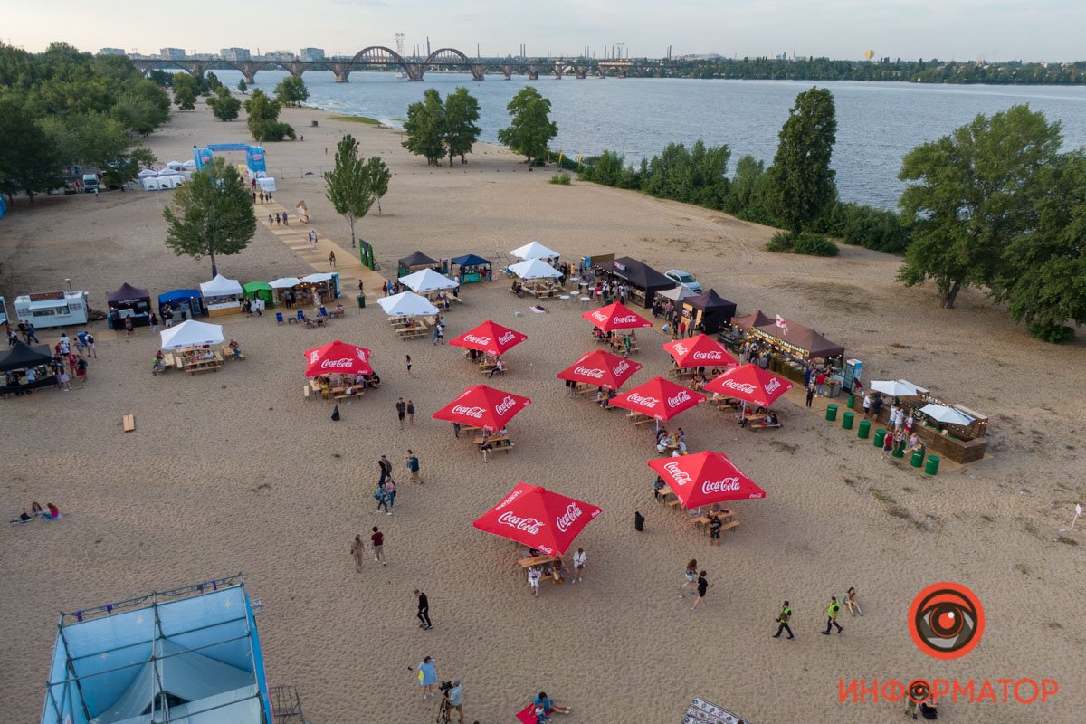 В Днепре прошел первый день BeZVIZ Festival: ищи себя на фото 44
