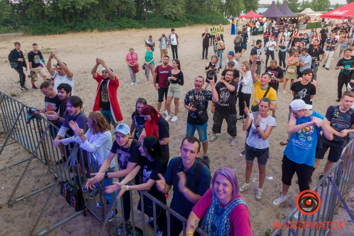 В Днепре прошел первый день BeZVIZ Festival: ищи себя на фото 50