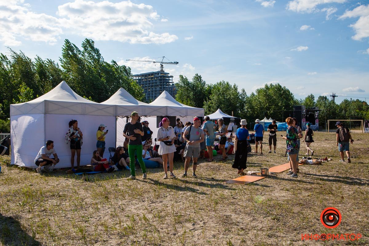 В Днепре на BeZVIZ Festival заработал "Островок толерантности" В Днепре на BeZVIZ Festival заработал "Островок толерантности"