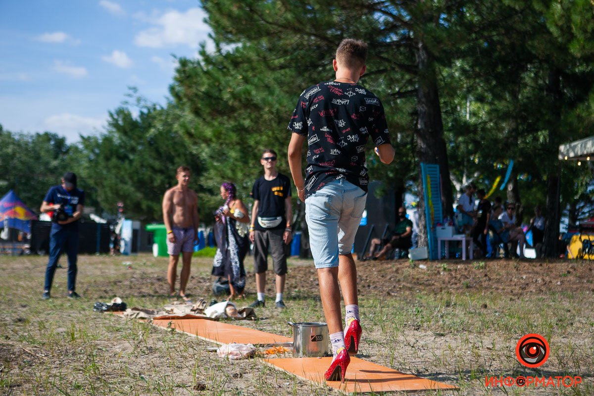 Дефиле Дефиле