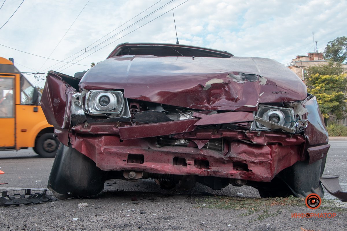 Водители не получили серьезных увечий, оба были трезвые Водители не получили серьезных увечий, оба были трезвые