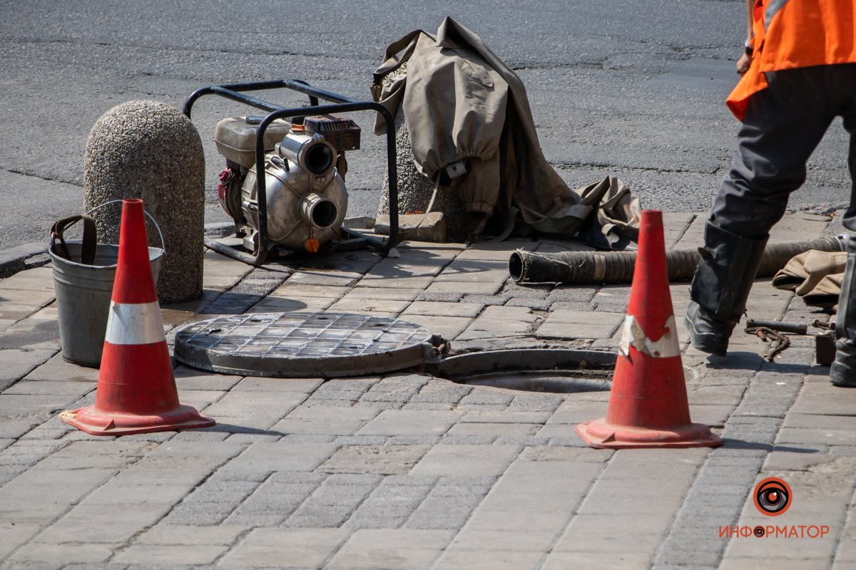В данный момент на месте работает аварийная бригада В данный момент на месте работает аварийная бригада