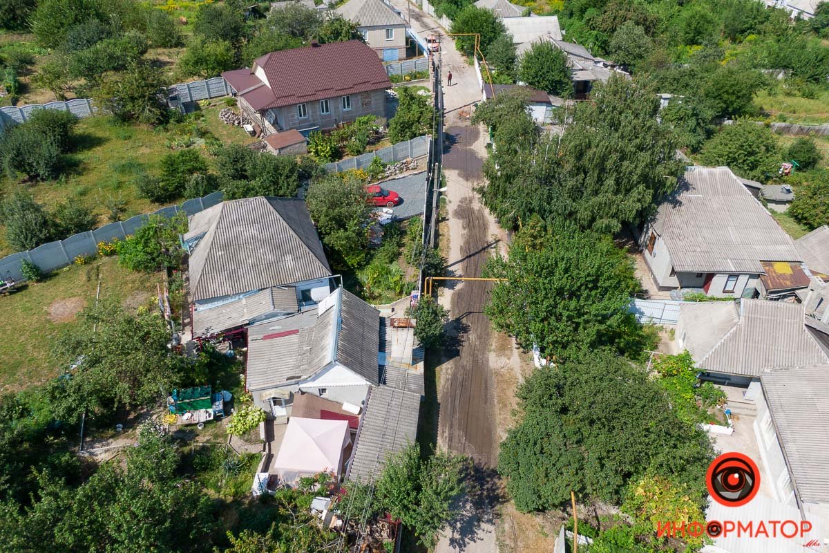 В Днепре затапливает улицу Подгорную В Днепре затапливает улицу Подгорную