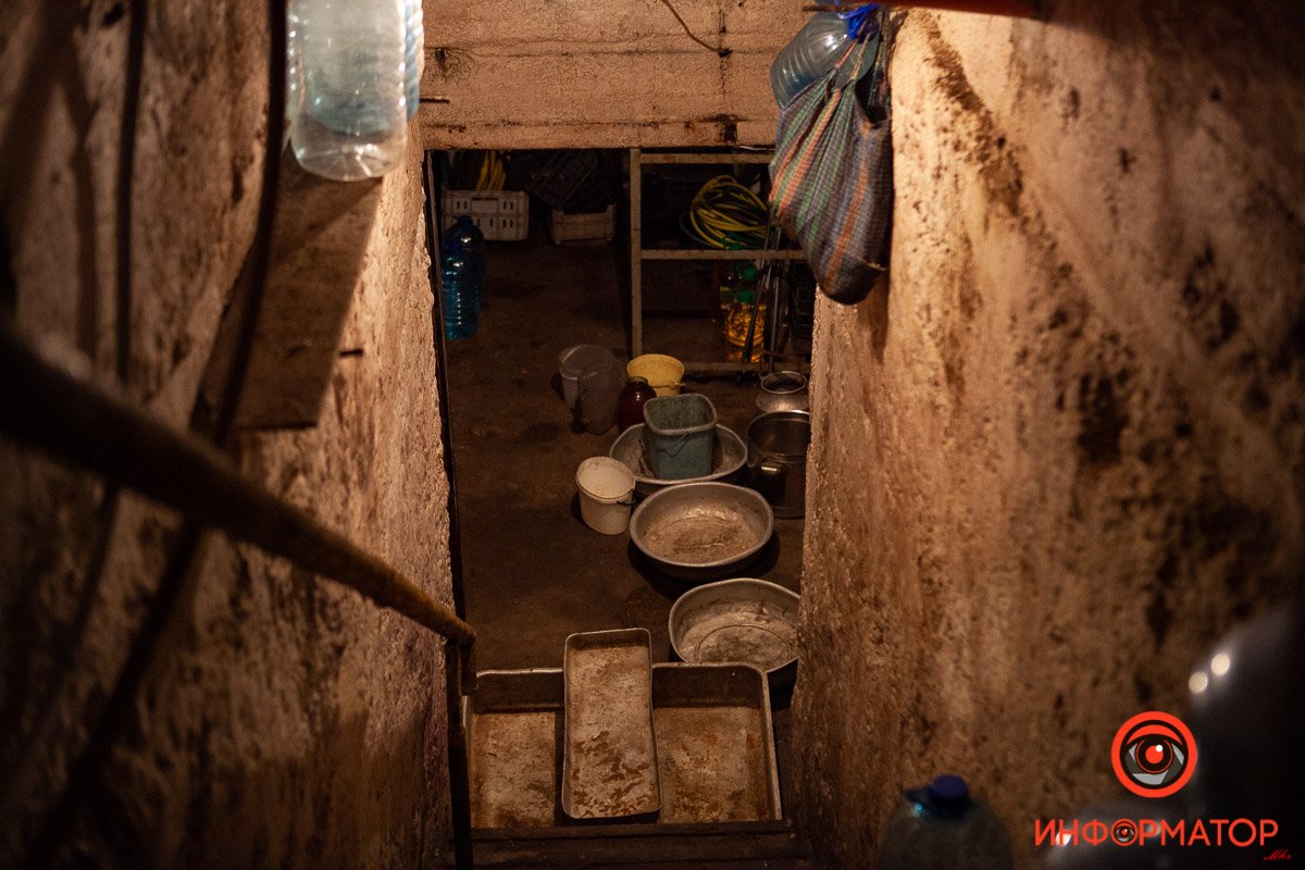 Вода заполняет погреба Вода заполняет погреба