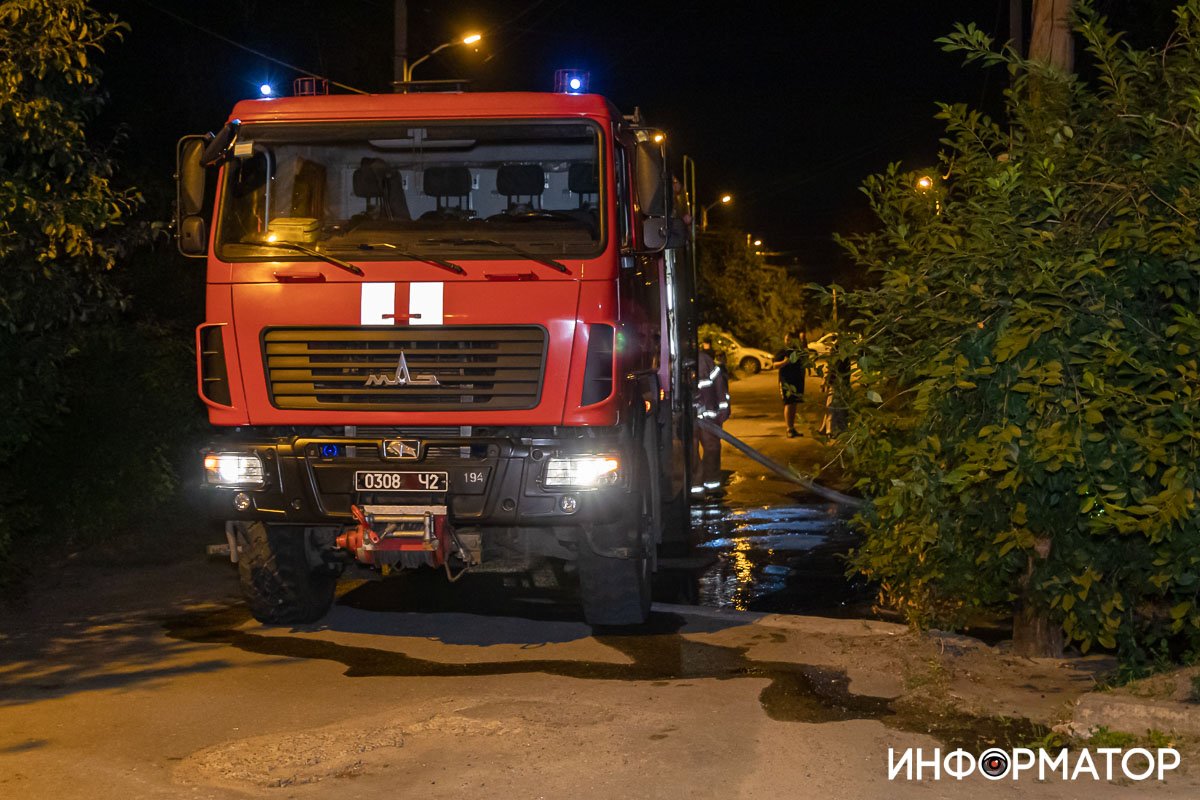 В Днепре на Багрицкого третий раз за год горел дом 2