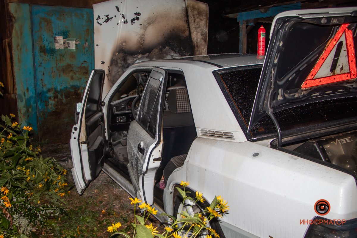 спасатели ГСЧС потушили возгорание