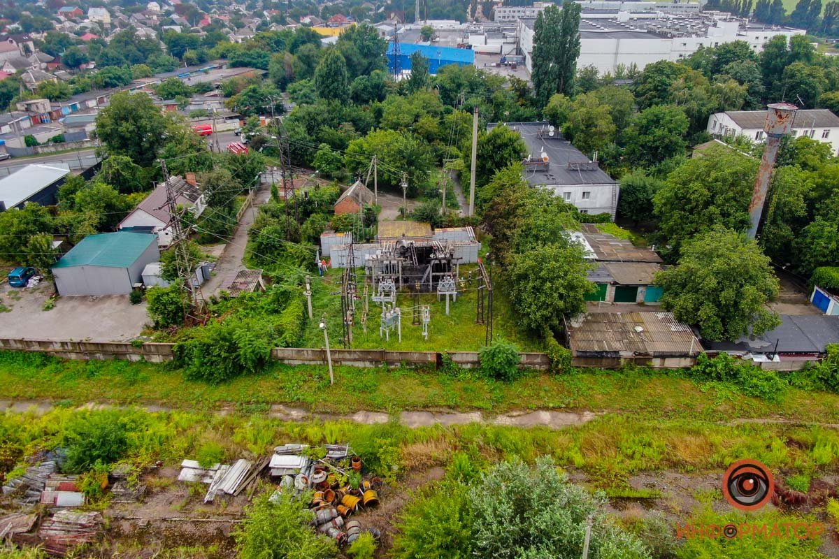 Огонь бушевал на площади 100 квадратных метров