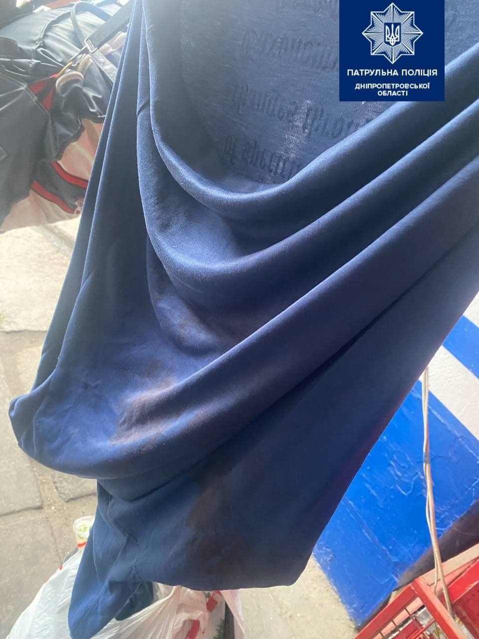 В сумке у задержанного лежала окровавленная одежда В сумке у задержанного лежала окровавленная одежда